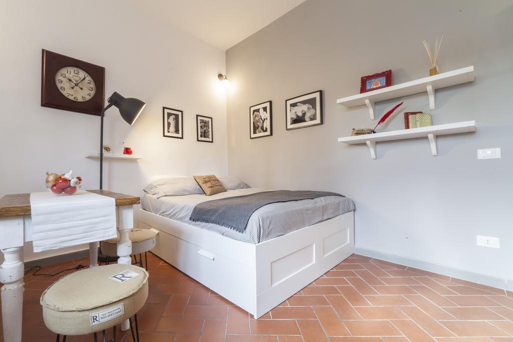 Central Pitti Studio Flat Florence Exterior photo
